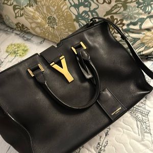 Authentic Yves Saint Laurent Cabas Chyc Earth
